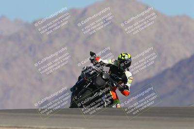 media/Oct-01-2023-SoCal Trackdays (Sun) [[4c570cc352]]/Turn 9 Set 1 (950am)/